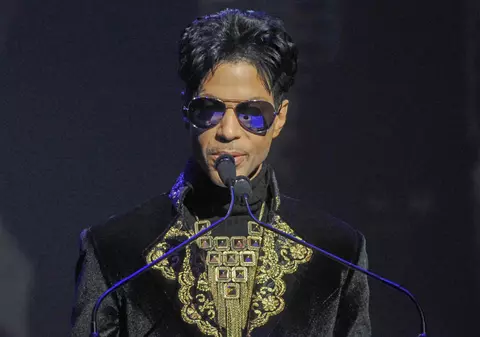 Un an de la moartea lui Prince. 12 lucruri pe care le-am aflat despre el în cele 12 luni care au trecut