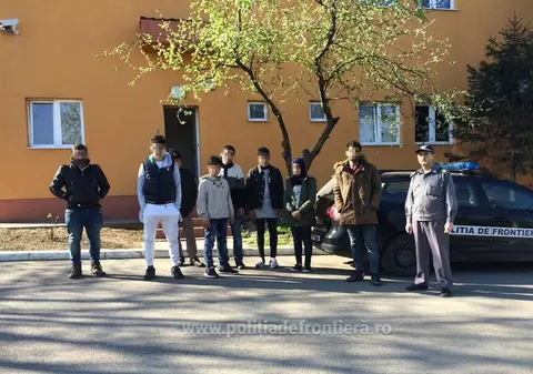 Zeci de migranți au fost prinși la granița cu Serbia. N-au reușit să-i păcălească pe polițiștii de frontieră de 1 aprilie