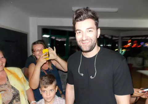 Cum arată casa lui Smiley. Imagini superbe din vila de 300.000 de euro