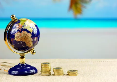 O treime dintre vacanțele Early Booking, cumpărate în rate