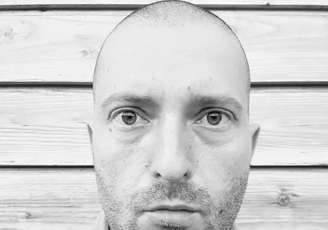 Cum a început Cheloo ispășirea pedepsei. Ce scrie despre munca în folosul comunității