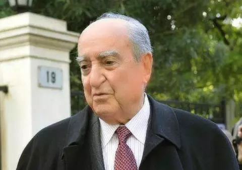 Constantin Mitsotakis a murit. Fostul premier grec avea 98 de ani