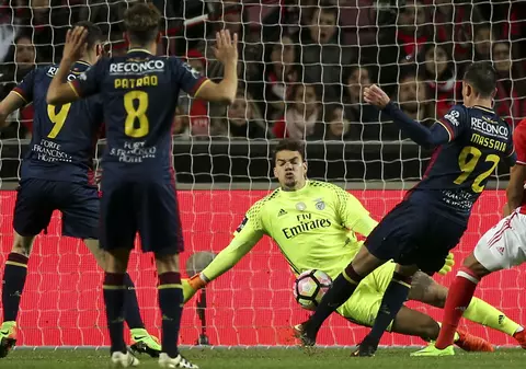 Ederson Moraes poate deveni cel mai scump portar din lume. Ce ofertă a primit Benfica Lisabona