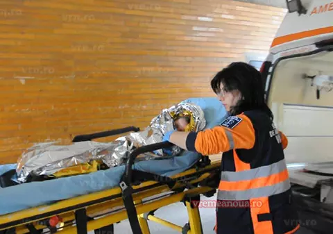 Fetiță din Vaslui, opărită cu apă clocotită. A ajuns cu arsuri grave la spital