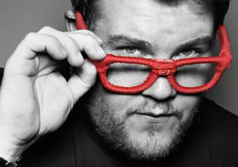 James Corden va prezenta și Gala Premiilor Grammy din 2018, după ce anul acesta i-a impresionat pe fani și pe producători