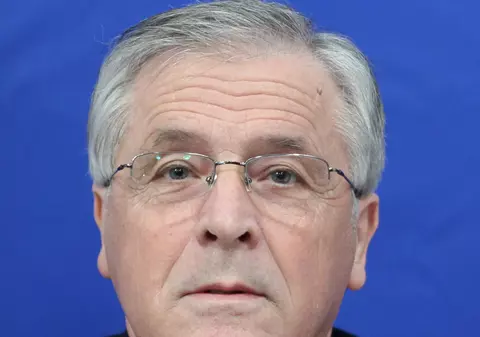 Deputatul PSD Ioan Munteanu, pus sub control judiciar de procurorii DNA, pentru trafic de influenţă şi spălare de bani