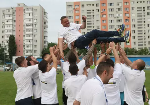 FRF ar putea da derogare pentru antrenorii fără licenţa PRO. Daniel Opriţa, beneficiar