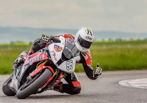 Robert Mureșan a reușit o dublă victorie în Superbike