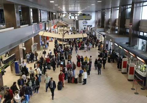 Grevă generală la ROMATSA. Cum vor zbura avioanele și ce pierderi sunt estimate