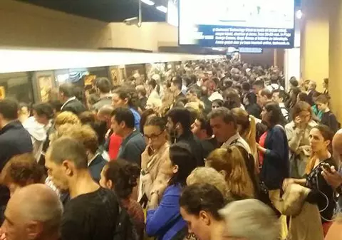 Probleme la metrou, joi dimineață. Circulația a fost îngreunată pe magistralele 1 și 3