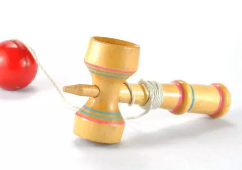 „Kendama Challenge”, sâmbătă, la Timișoara. Copiii iși demonstrează îndemânarea