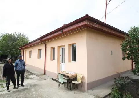 VIDEO EXCLUSIV/ Reportaj în casa unde șoferul care și-a ucis soția și-a luat zilele. ”N-am auzit nimic! M-am trezit cu poliția la ușă în toiul nopții”