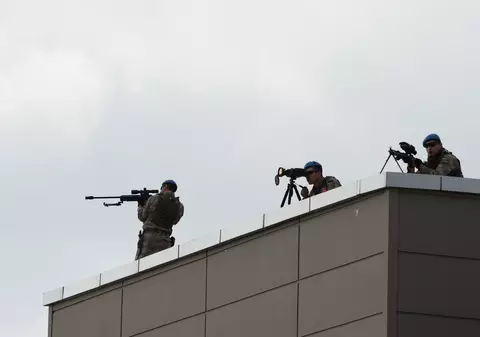 Turcia își întărește prezența militară la granița cu Siria. Armata turcă a desfășurat mai multe piese de artilerie