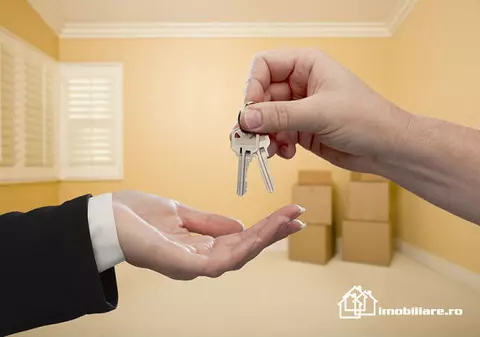 Imobiliare.ro: Bancă, vând apartament 3 camere în zona Tei!
