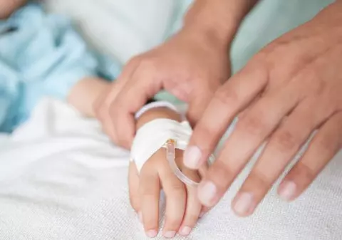 Ultimul dialog dintre un băiețel bolnav de cancer și mama lui