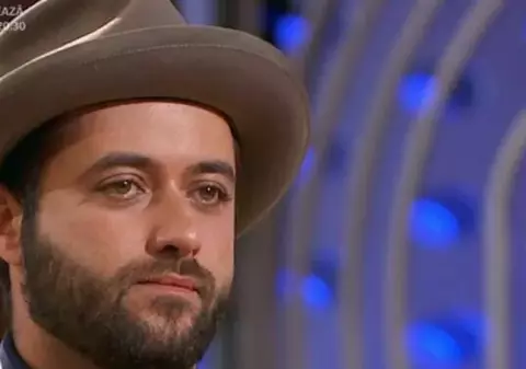 Ce face câștigătorul MasterChef cu banii de la concurs. Robert Petrescu se lasă de stomatologie