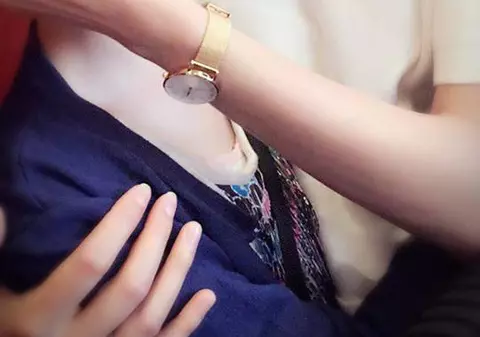 EXCLUSIV/ Moni i-a predat Irinei primele lecții dureroase de frumusețe. Și-a dus fiica la pensat