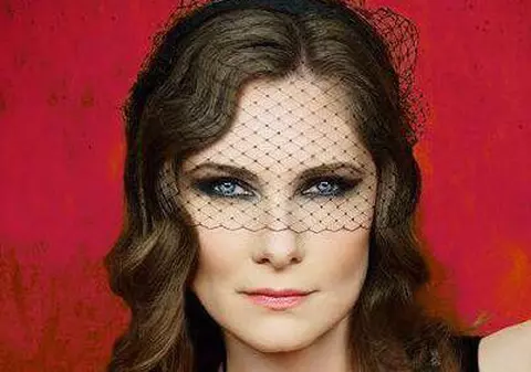 Romanița Iovan o spune foarte clar. "Niciodată să nu subestimezi o femeie"