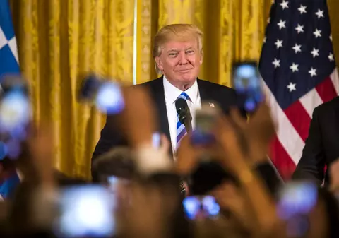 Victorie uriașă pentru Trump: Modificarea Obamacare a trecut de prima cameră legislativă