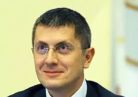 Barna, despre viitorul guvern: „Poziția este clară, nu susținem nicio variantă cu PSD-ul”