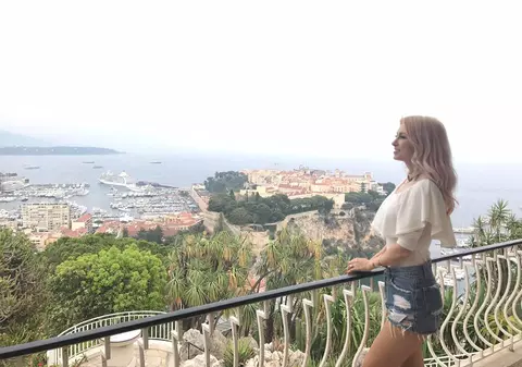 Andreea Bălan și-a aniversat ziua de naștere departe de România. Ce a făcut artista într-o zi așa specială