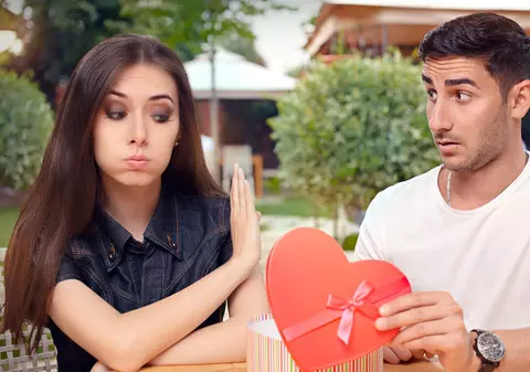 3 zodii care nu luptă deloc pentru dragoste. Ele renunță ușor la relațiile de cuplu