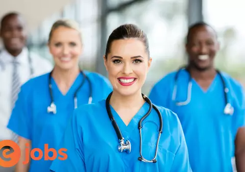 Îți cauți un job ca asistent medical în Marea Britanie? Pe eJobs.ro, găsești oferte de peste 1.500 de euro pe lună