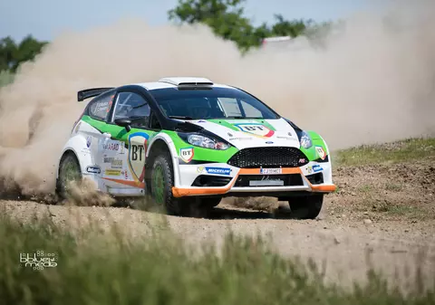 Raliul Aradului 2017. Câștigă Bogdan Marișca. Carmen Poenaru a fost copilot! / FOTO