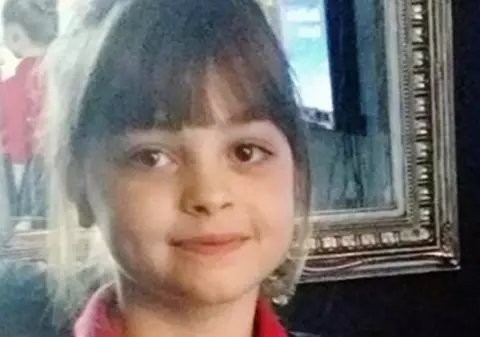 Atentatul din Manchester | Mama celei mai tinere victime a ieșit din comă și a aflat că fiica ei a murit