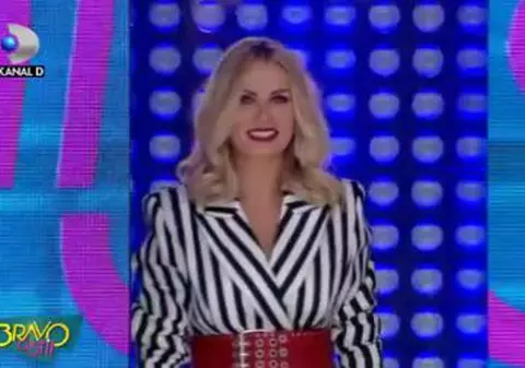 Reacțiile fanilor după ce au văzut-o pe Andreea Bănică la "Bravo, ai stil". Blonda a înlocuit-o pe Ilinca Vandici
