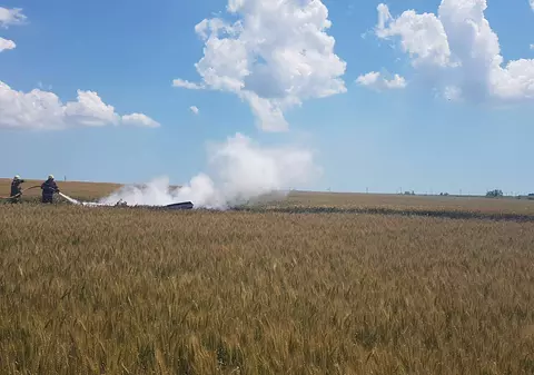 UPDATE/ Starea pilotului avionului MiG-21 Lancer, prăbuşit luni, este bună. Bărbatul, consiliat psihologic