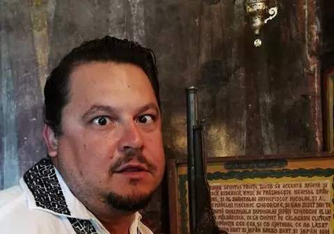 EXCLUSIV/ S-a însurat și... nu prea! ”Ginerică” Bobonete și-a făcut antrenamentul pentru nunta de sâmbătă