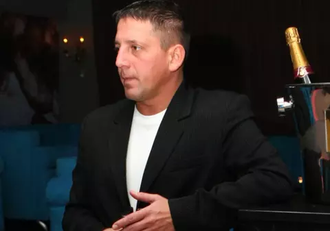 Destinul persoanelor cunoscute de o ţară întreagă, care sfârşesc în singurătate. Moartea lui Costin Mărculescu aduce aminte de cazul Cristinei Ţopescu