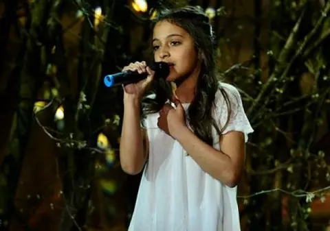 Doinița Ioniță, câștigătoarea Next Star, are nevoie de bani pentru a-și aduce acasă tatăl mort în Franța