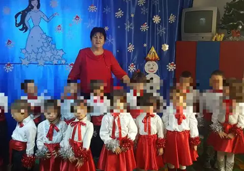 Educatoare din Dâmbovița care a murit în fața copiilor înlocuia o colegă care s-a sinucis