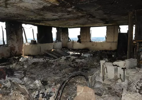 Tragedia Grenfell Tower | Un copil de 12 ani care a supraviețuit incendiului a fost intoxicat cu cianură