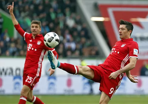 Robert Lewandowski, cel mai bun din Bundesliga. Atacantul polonez a fost alesul fotbaliștilor