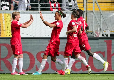 RB Leipzig şi RB Salzburg, liber de la UEFA. Cele două echipe pot juca în Liga Campionilor