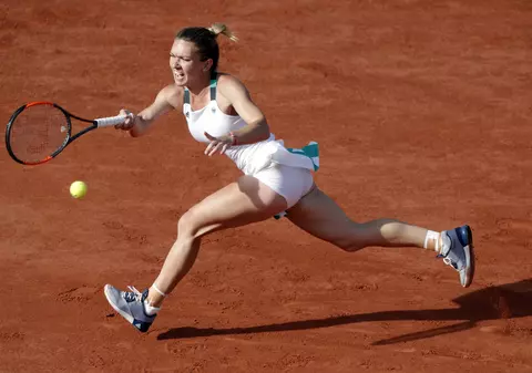 Pro TV transmite finala Halep - Ostapenko. Meciul de la Paris va începe la ora 16.00