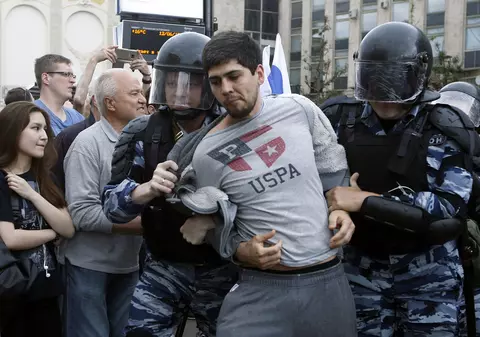 UPDATE: Peste 700 de oameni, reținuți în urma protestelor anticorupție din Rusia. Liderul opoziției, arestat pentru 30 de zile