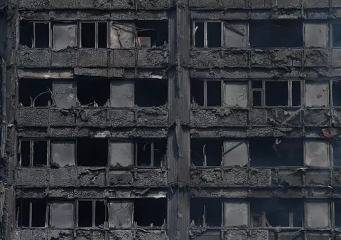 Incendiu la Grenfell Tower | Adele a vizitat persoanele afectate de tragedie