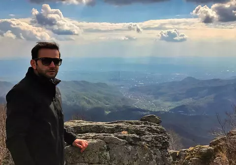 Cum arăta Mihai Morar la cununia civilă. Au trecut 11 ani de atunci