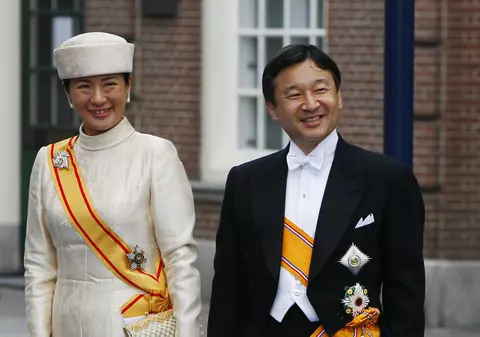 Prima abdicare în Japonia din ultimele două secole. Povestea prințului Naruhito, cel care va deveni împăratul Japoniei