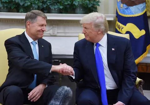 UPDATE. Donald Trump, declarație comună cu Klaus Iohannis. Trump: Mulțumesc poporului român! Iohannis: Problema ridicării vizelor este foarte importantă!