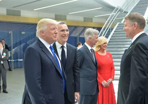 UPDATE. Președintele Klaus Iohannis, vizită oficială în SUA: Voi discuta cu Donald Trump despre aprofundarea Parteneriatului Strategic dintre SUA și România