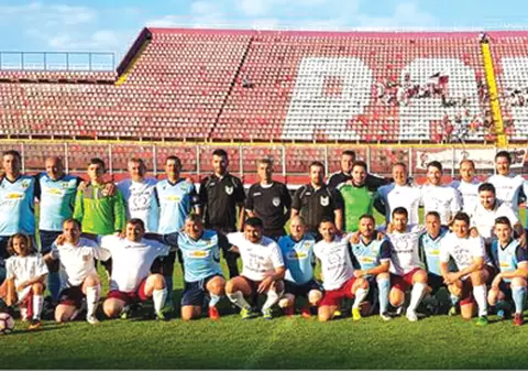 Rapidiștii au sărbătorit 50 de ani de la primul titlu cu un amical cu Petrolul old boys