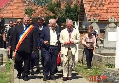 UPDATE: Prințul Charles a vizitat o biserică din județul Alba, ridicată de un strămoș de-al Reginei Elisabeta a II-a