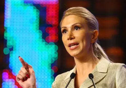 Turcan: Grindeanu duce PSD într-un moment istoric, cel de a iniția o moţiune de cenzură împotriva propriului Guvern