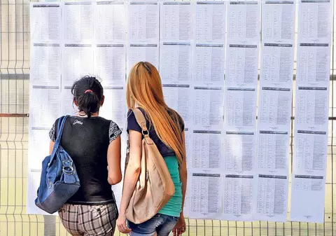Evaluarea Națională 2017 - sesiunea specială. Proba la limba maternă are loc astăzi