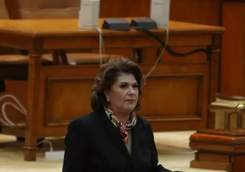 UPDATE: DNA cere aviz de la Camera Deputaților pentru urmărirea penală a fostului ministru Rovana Plumb, în același dosar cu Sevil Shhaideh